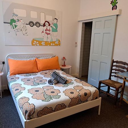 Igloo Hybrid Hostel นอตติงแฮม ภายนอก รูปภาพ