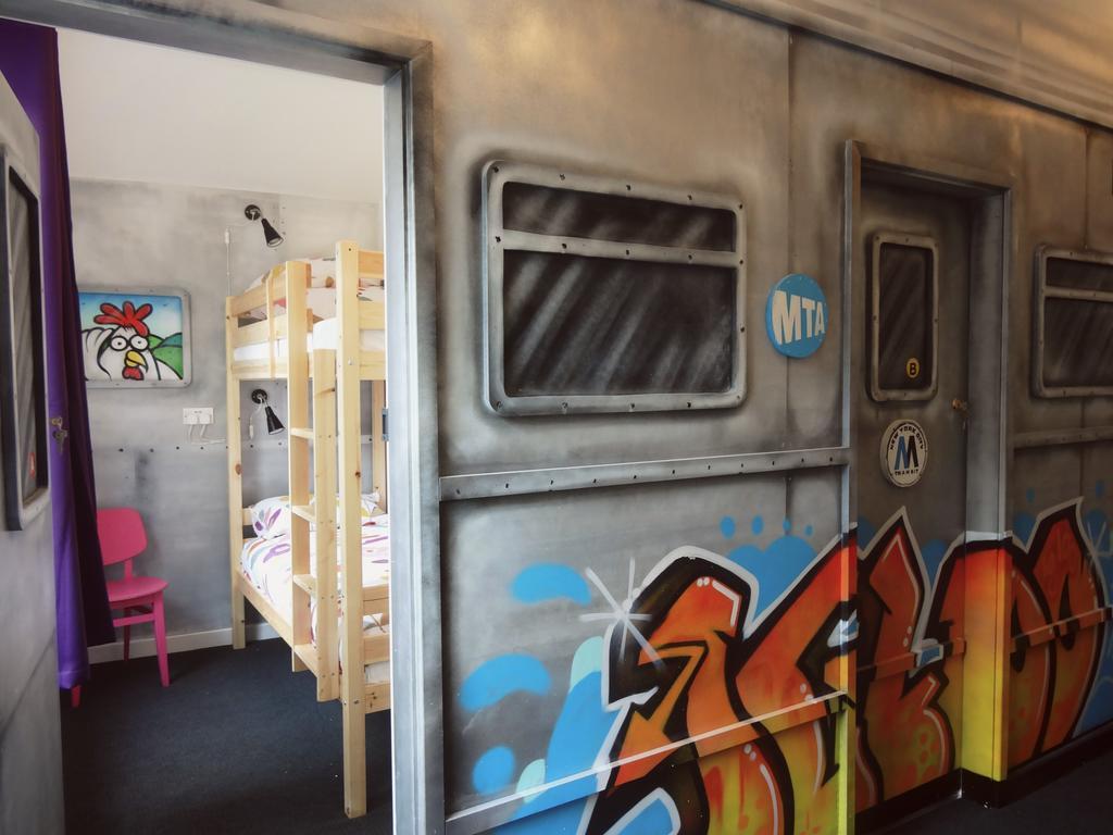 Igloo Hybrid Hostel นอตติงแฮม ห้อง รูปภาพ