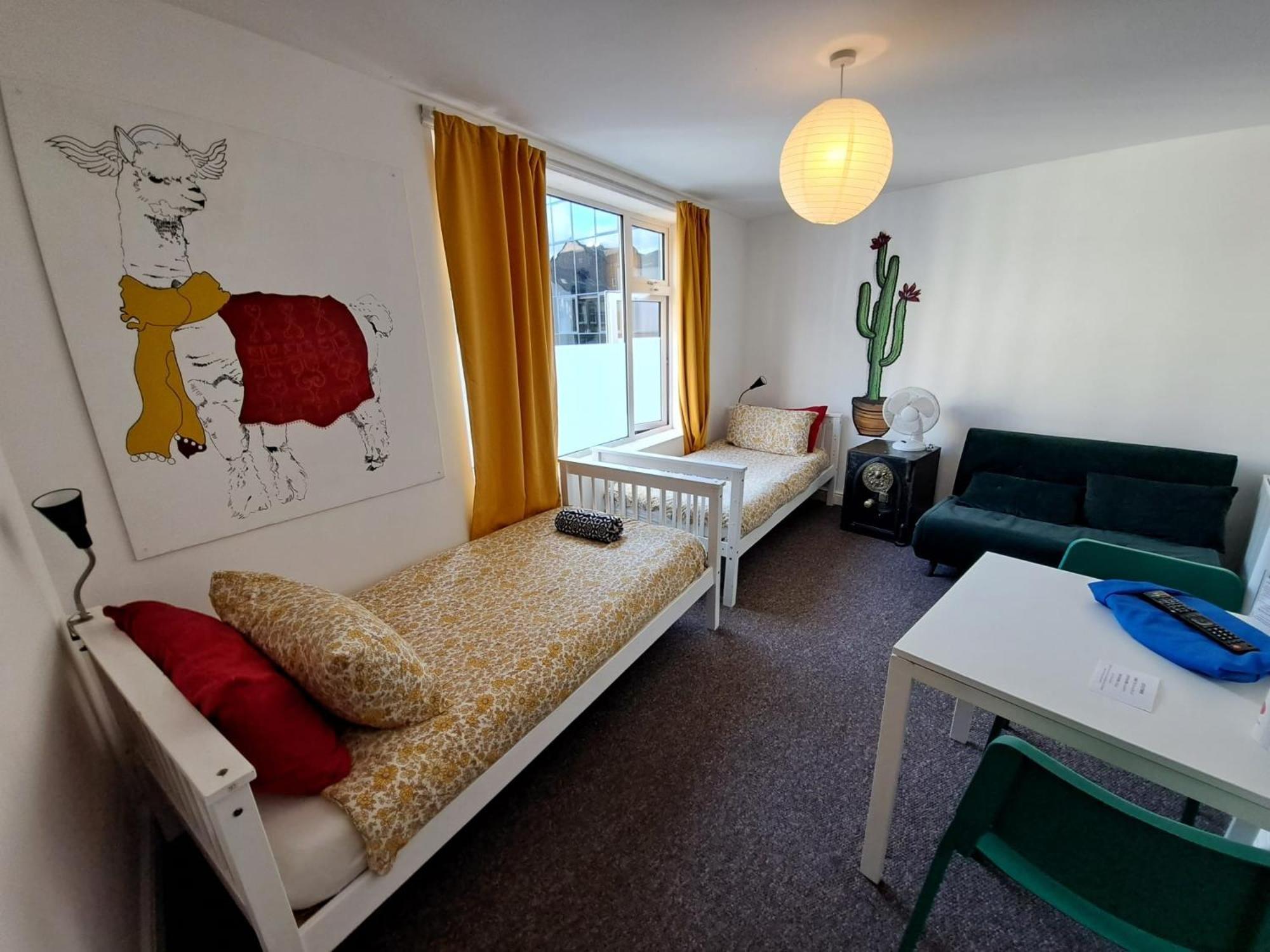 Igloo Hybrid Hostel นอตติงแฮม ภายนอก รูปภาพ