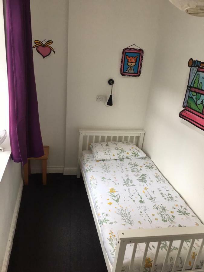Igloo Hybrid Hostel นอตติงแฮม ภายนอก รูปภาพ